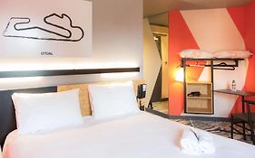 Captain Hôtel - Aéroport Bâle Mulhouse